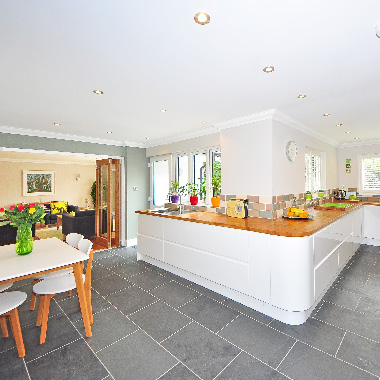 Kitchen refurbishment in Ledbury Estate